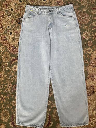 джинсы женские и мужские: Джинсы L (EU 40), цвет - Голубой