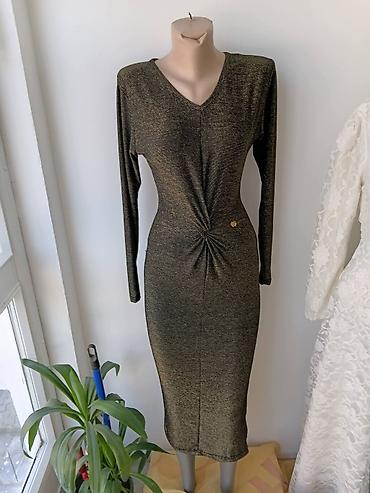 "massimo dutti" site:reddit.com site:twitter.com site:x.com site:wykop.pl site:tripadvisor.com site:youtube.com site:yelp.com site:booking.com site:facebook.com site:instagram.com site:tiktok.com: Ženska elegantna haljina – midi dužina, dugi rukavi, V-izrez. Model je — 1