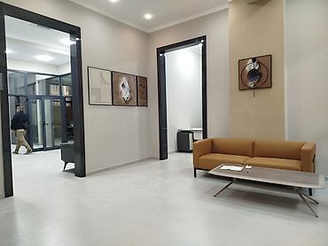 Коммерческая недвижимость: Сдаю Офис целиком: 150 м², В жилом комплексе, С ремонтом — 5
