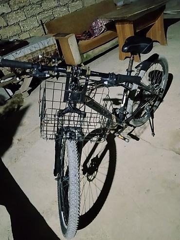 26 velosipedler: Şəhər və kənd yolları üçün uyğun dağ velosipedi. Xüsusiyyətlər: - 26" — 2