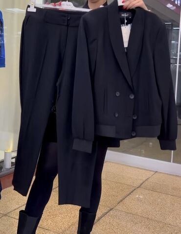 черный костюм мужской: Костюм новый с этикеткой 48-50 Турция. Покупала за 5000 отдам за