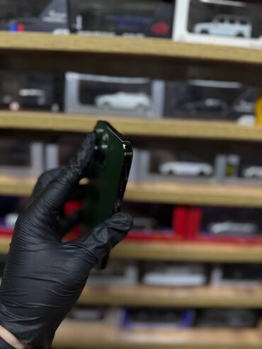 Apple iPhone: IPhone 13 Pro, Б/у, 128 ГБ, Space Gray, Защитное стекло, Чехол, 77 % — 12