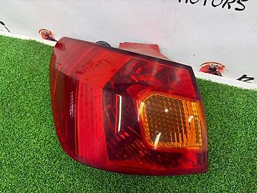 Задний левый стоп-сигнал Toyota 2003 г., Б/у, Оригинал, Япония at lalafo.kg Задний левый стоп-сигнал Toyota 2003 г., Б/у, Оригинал, Япония