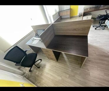 işlənmiş ofis stolu: Ofis masasi 350 azn. Yaxsi veziyyetdedir. Unvan Nizami metrosu