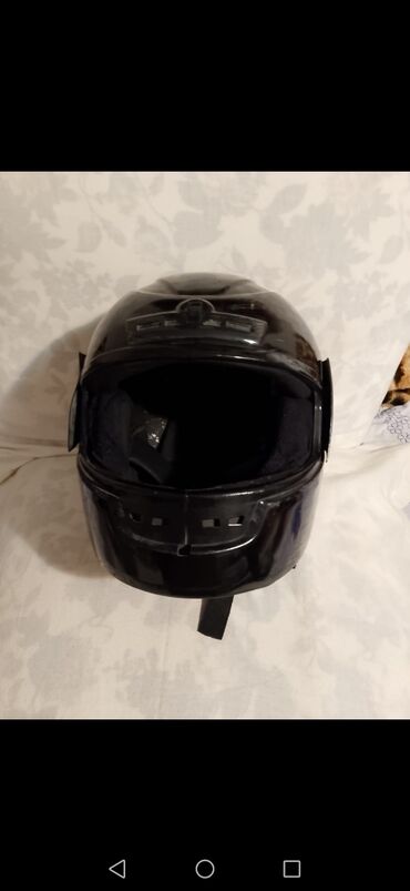 Moto dəbilqələr: Salam aleykum kaska satilir normal veziyyetdedir ön şüşesi yoxdur boş — 2