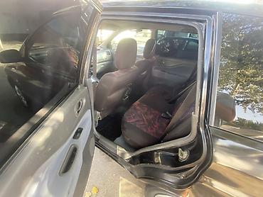 Mitsubishi Space Star: 2001 г., 1.6 л, Кол менен иштөөчү, Бензин, Хетчбек — 5