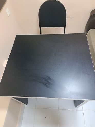 Ofis masaları: Ofis dəsti mebeli satılır. 650 azn Real alıcıya endirim olacaq. Ofis — 9