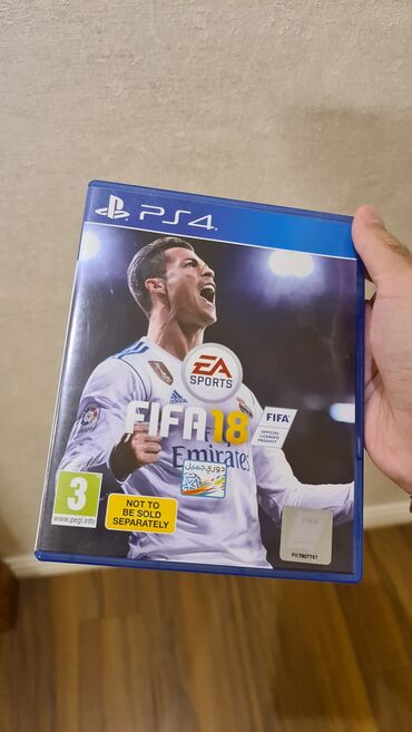 защитный экран для камина: FIFA 2018 для PS4 в идеальном состоянии