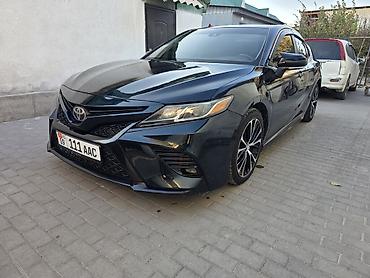 x5 bmw 2018: Toyota Camry: 2017 г., Автомат, Бензин, Седан — 2