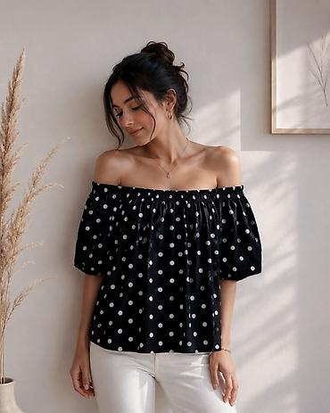qara koynək: Qara-ağ “polka dot” naxışlı qadın bluzası - Model: elastik büzgülü — 1