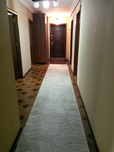 Köhnə tikili: 5 in 2 si .5 otaqli ev satilir
Lökbatan qesebesi -da lalafo.az — 2 Köhnə tikili: 5 in 2 si .5 otaqli ev satilir
Lökbatan qesebesi — 2