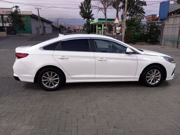 Трансфер, пассажирские перевозки: По региону, Аэропорт, По городу Такси, легковое авто | 4 мест at lalafo.kg — 8 Трансфер, пассажирские перевозки: По региону, Аэропорт, По городу Такси, легковое авто | 4 мест — 8