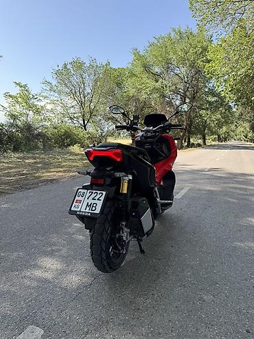 скутер ош: Honda ADV 150 — городской скутер в стиле adventure. Привезен из Японии — 6