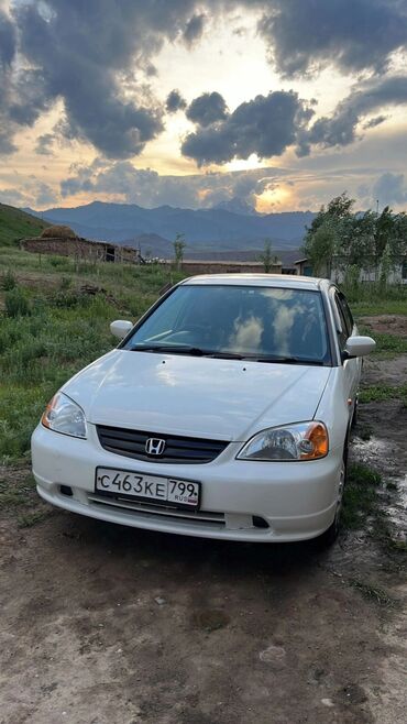 Honda: Honda Civic: 2001 г., 1.5 л, Автомат, Бензин, Седан