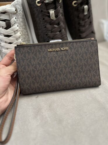сколько стоят бриллиантовые серьги: Капчык, Michael Kors, Нукура булгаары, Аялдарга, Жаңы
