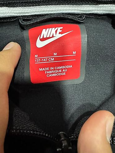 исламская одежда: Nike худи с молнией и капюшоном, размер M (рост 137–147 см) — 2