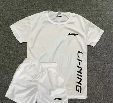 puma футболки: Футболка, Оверсайз, США