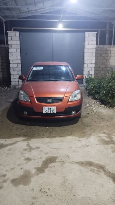 Kia: Kia Rio: 1.4 l | 2007 il Hetçbek