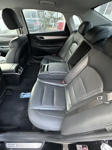 Hyundai: Hyundai Grandeur: 2022 г., 2.4 л, Автомат, Бензин, Седан — 4