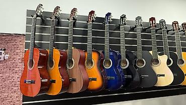 Гитары: Гитара классическая, с комплектом, 39 дюймов, 4/4 Широкий гриф at lalafo.kg — 1 Гитары: Гитара классическая, с комплектом, 39 дюймов, 4/4 Широкий гриф — 1