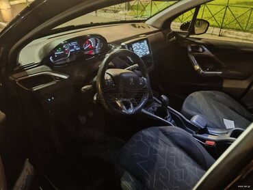 Peugeot: Peugeot 2008: 1.2 l. | 2016 έ. 209000 km. SUV/4x4 — 9