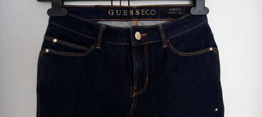 Farmerke: Potpuno nove Guess farmerke sa elastinom, klasičnog kroja. Nisu — 4