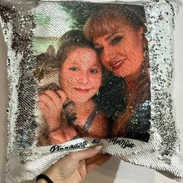 Posteljina: Piši briši jastuk Slika po vašoj želji Cena 2.400 dinara Srebrni — 8