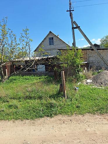 Продажа коттеджей и домов: Продаётся частный дом с приусадебным участком. Село Каражигач Ст — 9