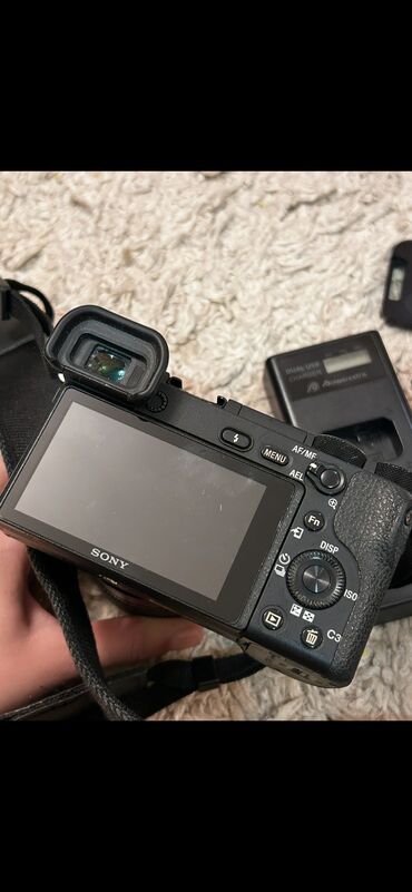 Fotokameralar: Fotoaparat Sony A6500
Hec bir problemi yoxdur.
Endirim olunacag