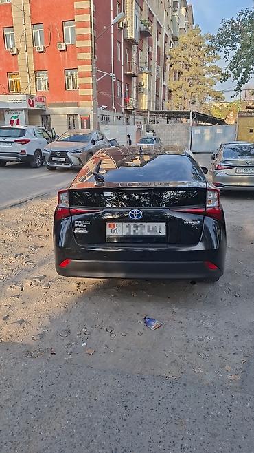 ev: Toyota Prius: 2019 г., 1.8 л, Гибрид, Хэтчбэк — 1