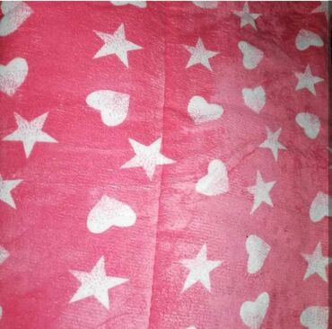 Zavese i draperije: 🌿Rebrasta plišana ćebad🌿
🌿Dimenzije-200*200 
🌿Cena-2600din
G⚜️ — 11