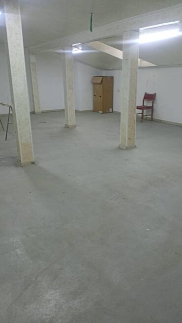 Другая коммерческая недвижимость: 3 этаж и подвал, Сдается коммерческое помещение. 2 (110 кв), 3 этаж — 3