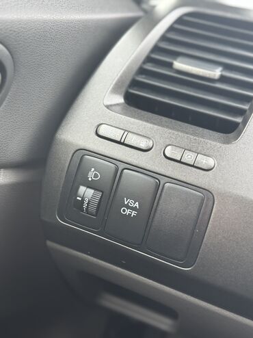 Honda: Honda Civic: 2007 г., 1.3 л, Вариатор, Гибрид, Седан — 14