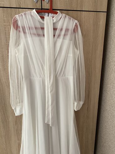 юбка кожаная длинная: Вечернее платье, Длинная модель, С рукавами, 4XL (EU 48)