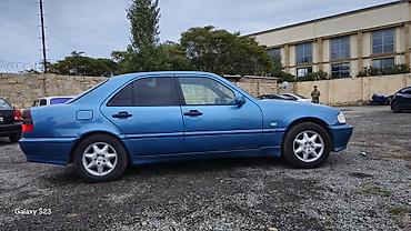 diffuser satisi: Mercedes-Benz C-Class sedan, klassik və tanınmış dizayna malik 4 — 4