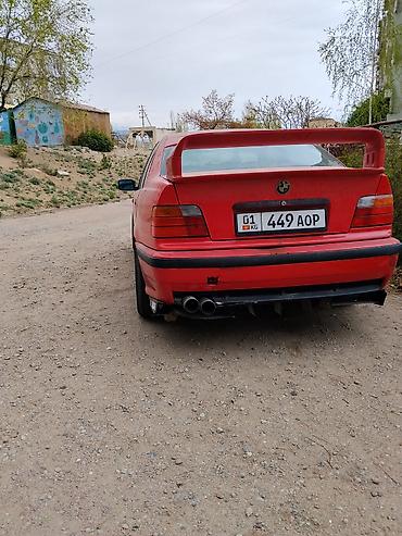 авто лейлек: BMW 3 series: 1992 г., 2.8 л, Кол менен иштөөчү, Бензин, Седан — 6
