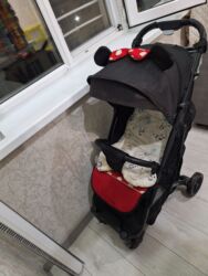 детская коляска б: Коляска, цвет - Черный, Б/у