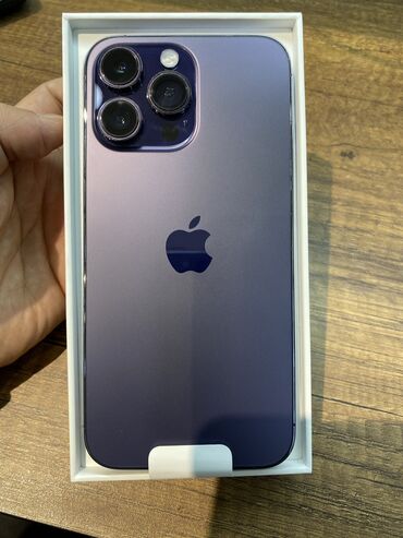 Apple iPhone: IPhone 14 Pro Max, Скидка 10%, Б/у, 256 ГБ, Deep Purple, Зарядное устройство, Защитное стекло, Чехол, 92 %