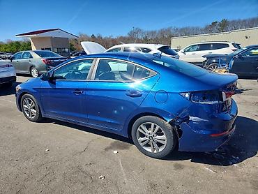Avtomobil satışı: Hyundai Elantra: 1.6 l | 2017 il Sedan — 4