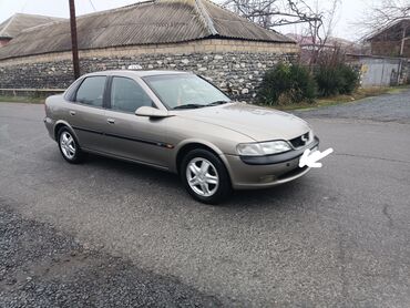 stels pilot: Opel Vectra: 2 l. | 1996 il | 248000 km. | Sedan