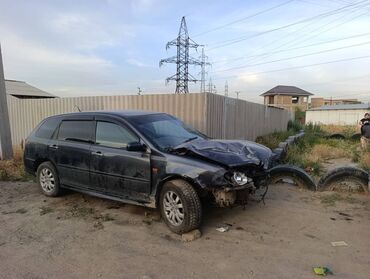 хонда ашрви: Honda : 2000 г., 3 л, Автомат, Бензин, Универсал