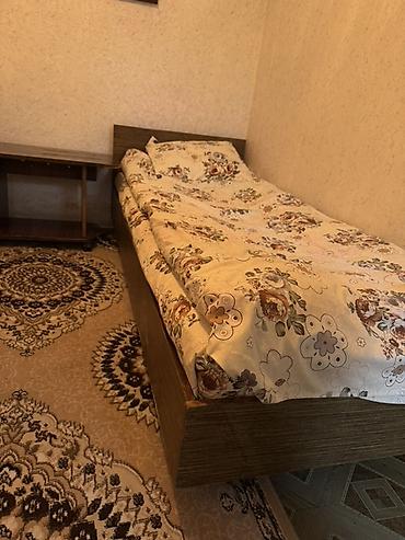 Односпальные кровати: Односпальная кровать, Б/у, С матрасом, длина - 195 см — 2