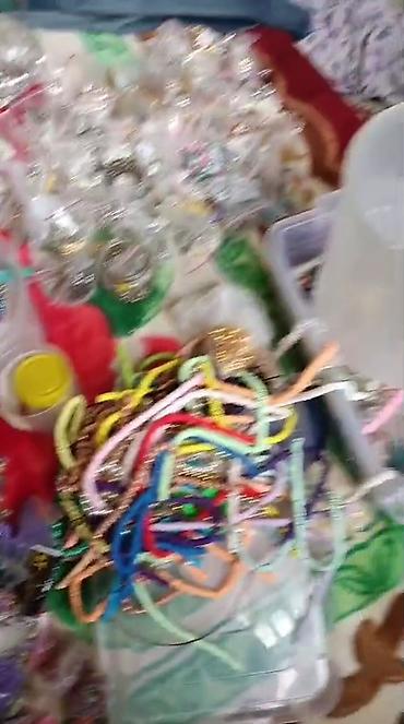 Baş geyimləri: Muncuq coxdu hamsi birlikde 180man — 4