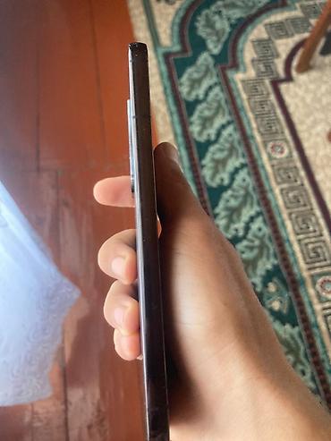 samsung 19: Samsung Galaxy S22 Plus, 128 GB, rəng - Qara, Simsiz şarj — 4