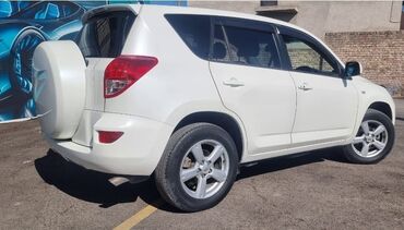 Toyota: Toyota RAV4: 2006 г., Кроссовер