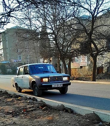 VAZ (LADA): VAZ 2107 sedan - Kuzov: 4 qapılı, ağ rəng (bir neçə yerdə astar və — 11