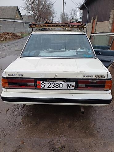виш диска: Toyota Vista: 1983 г., 1.8 л, Механика, Бензин, Седан — 4