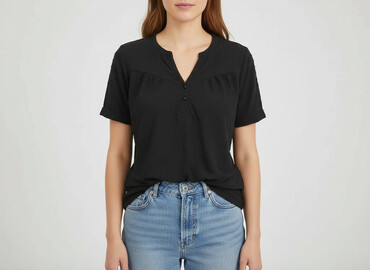 t shirty hi tec: Shein, Women`s T-shirt, size M