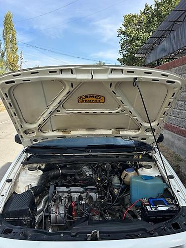 Volkswagen: Volkswagen Passat: 1989 г., 1.8 л, Механика, Бензин, Седан — 10