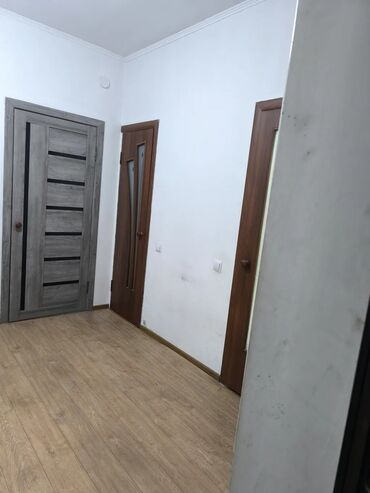 Долгосрочная аренда домов: 20 м², 1 комната, Теплый пол, Бронированные двери, Забор, огорожен